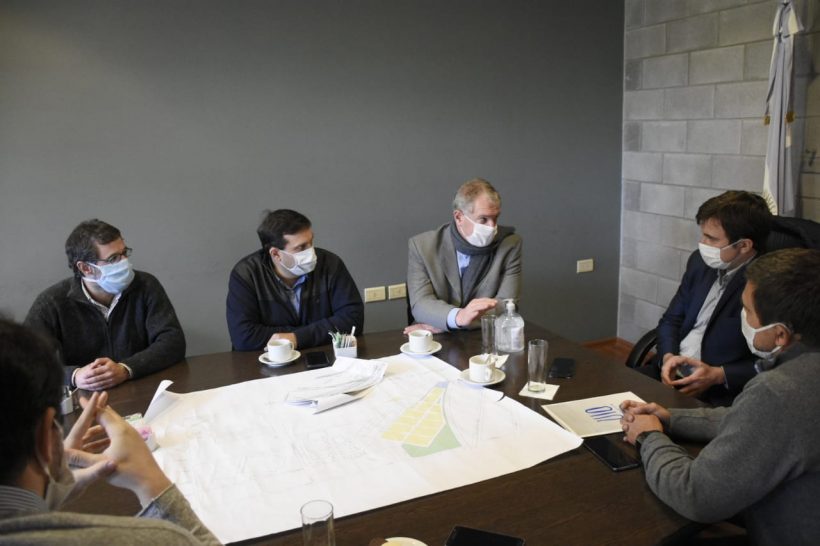 3ef8631e-fcfc-4f94-aa84-0948a991b8b0